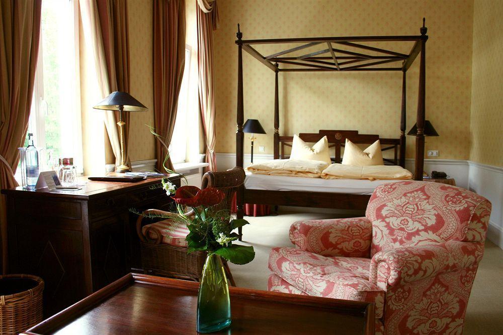 Hotel Niederlaendischer Hof Schwerin  Bilik gambar